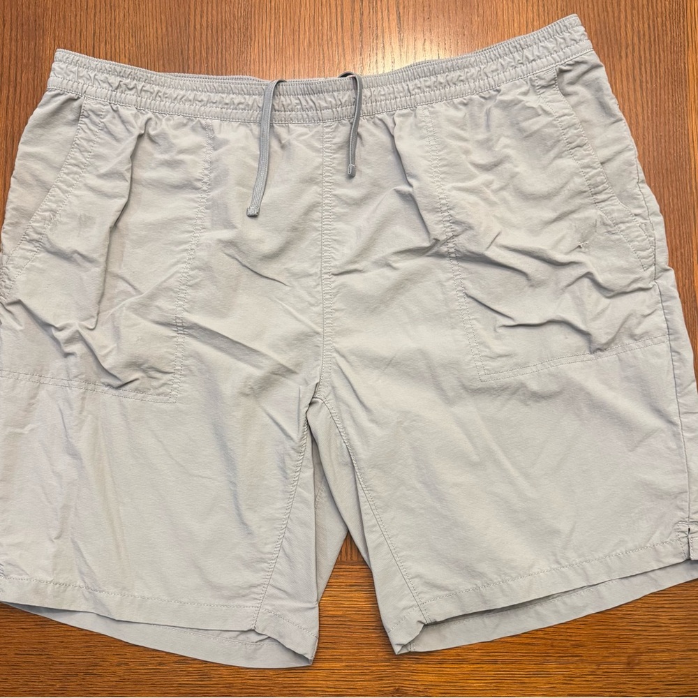 North Face XXL Quick-Dry Shorts – Lightweight & Versatile